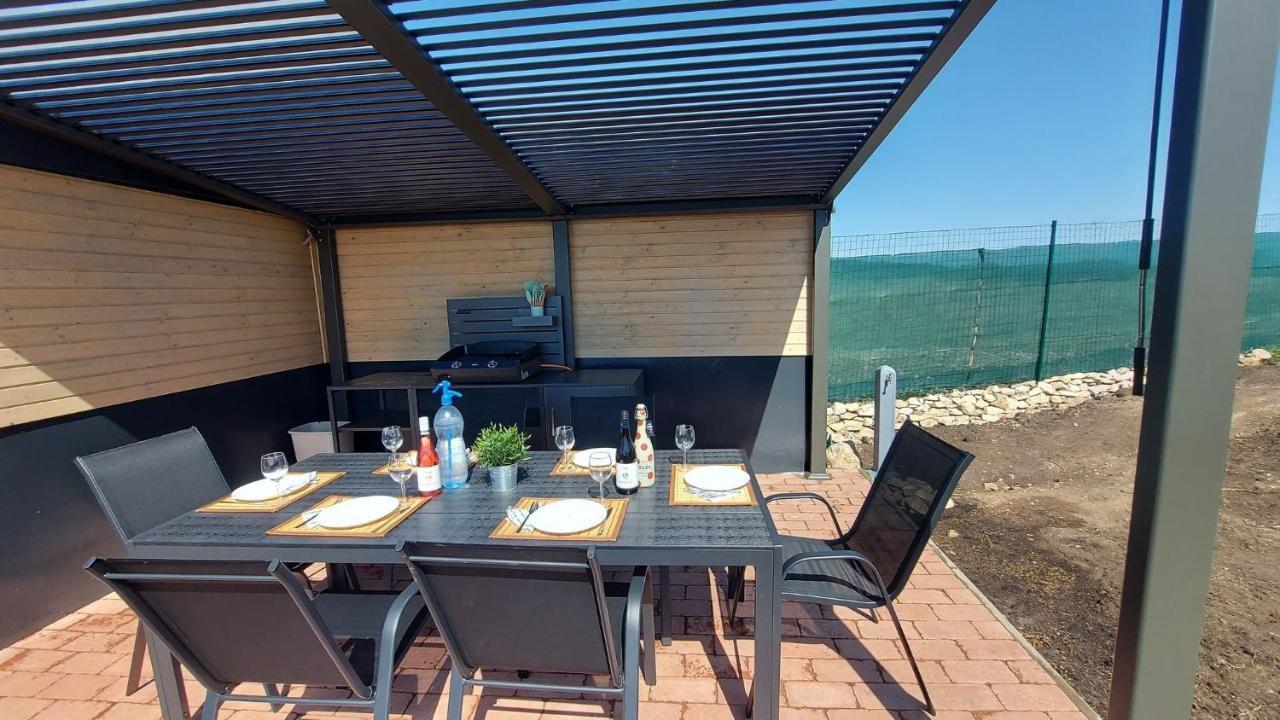 Buzavirag Apartmanhaz Balatonakali Eksteriør billede